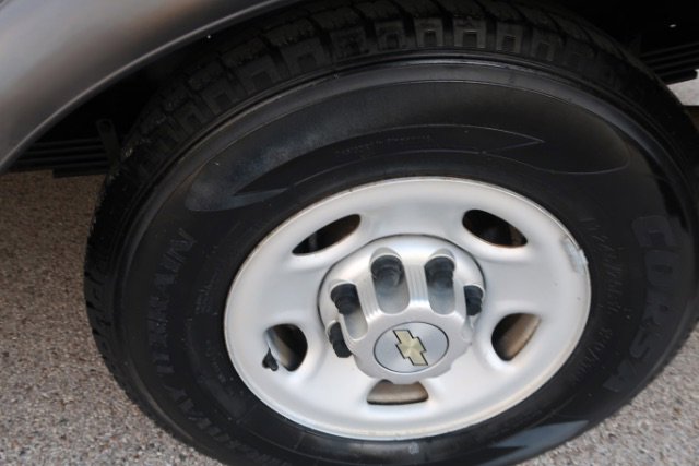 Used 2013 Chevrolet Express 3500 w/ School Bus Package RWD image 16