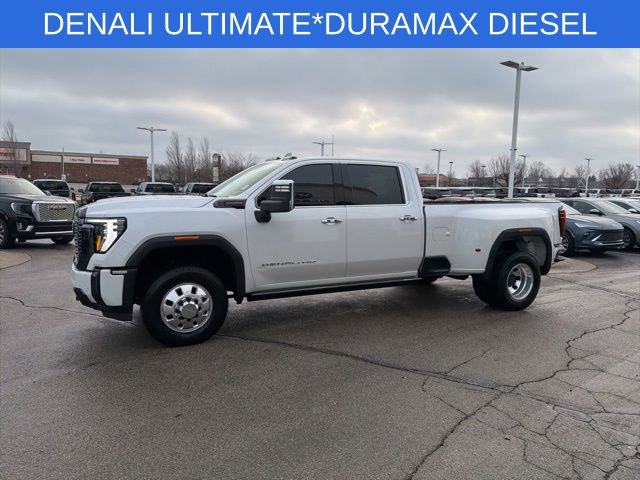 Used 2024 GMC Sierra 3500 Denali Ultimate image 7
