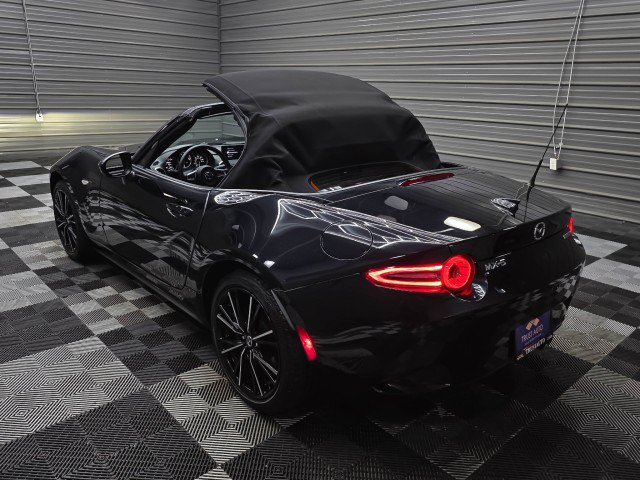 Used 2024 MAZDA MX-5 Miata Grand Touring w/ Weather Package RWD image 12