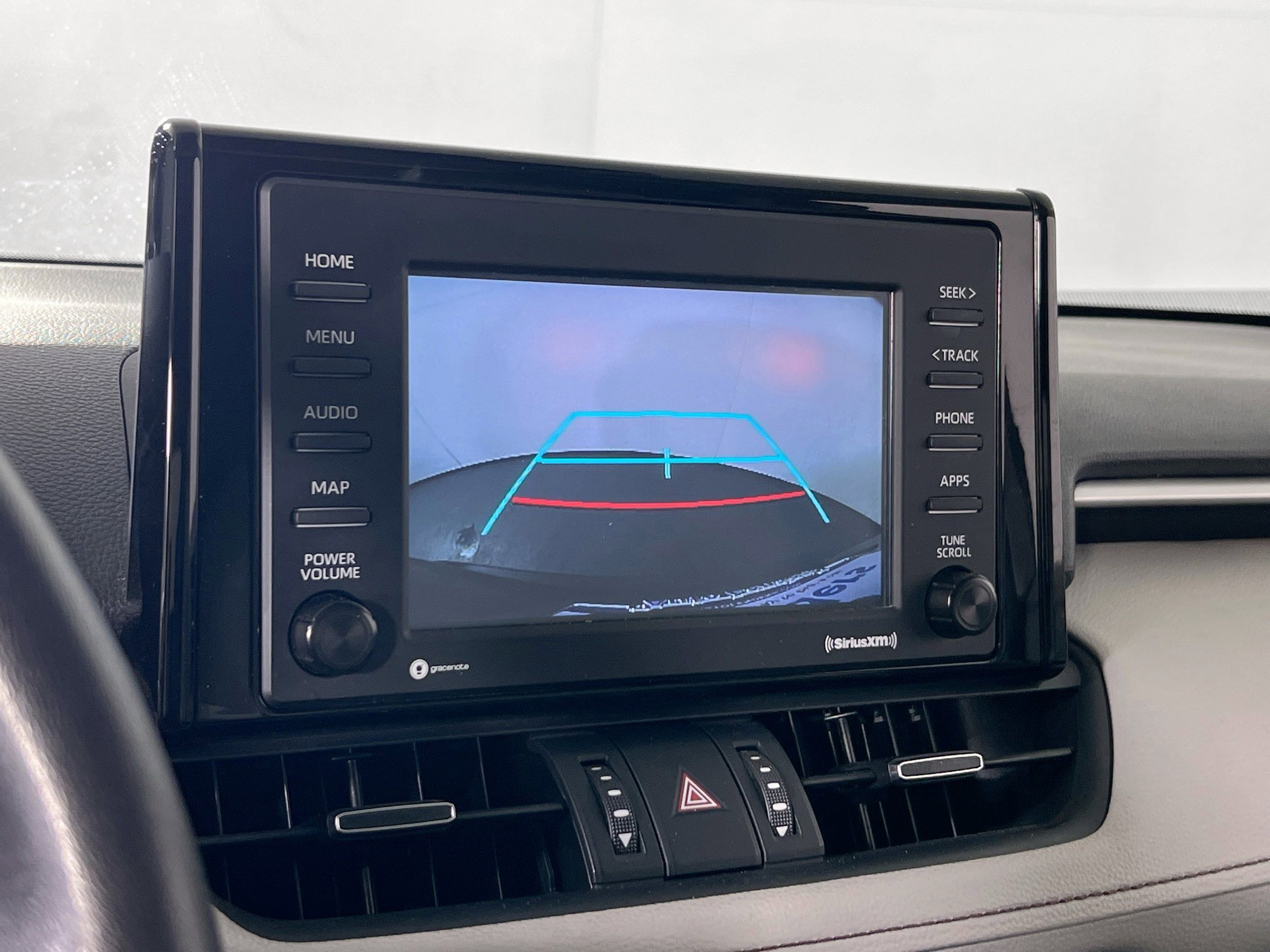 Used 2021 Toyota RAV4 XLE Premium image 13