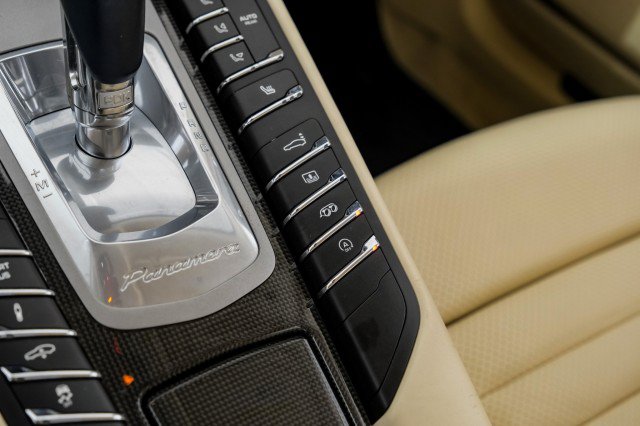 Used 2010 Porsche Panamera Turbo AWD/4WD image 25