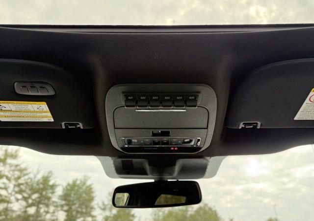 New 2026 Ford F350 Platinum w/ Tremor Off-Road Package image 24