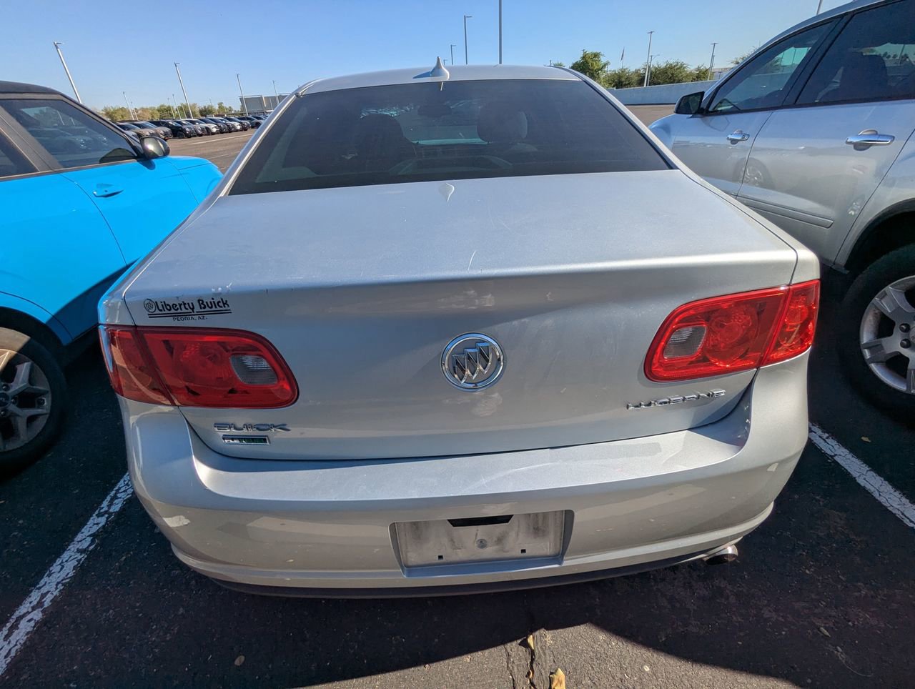 Used 2011 Buick Lucerne CX FWD image 6