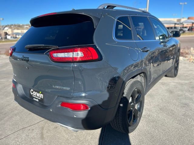 Used 2018 Jeep Cherokee Limited w/ Technology Group image 9