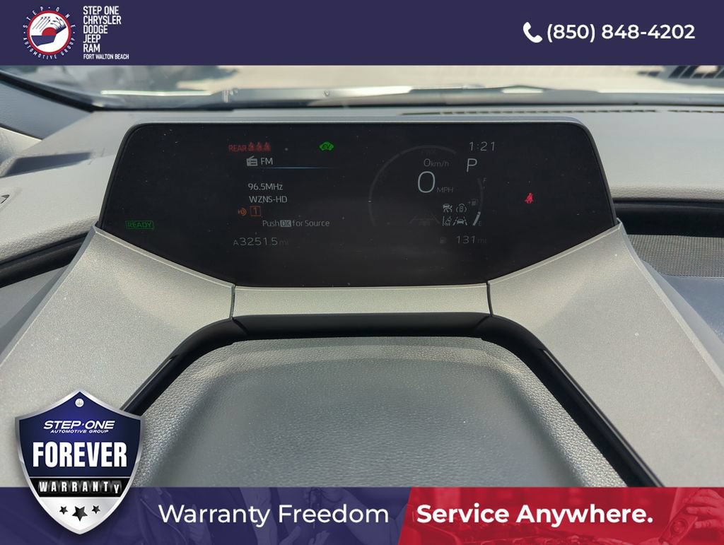 Used 2025 Toyota Prius LE FWD image 35