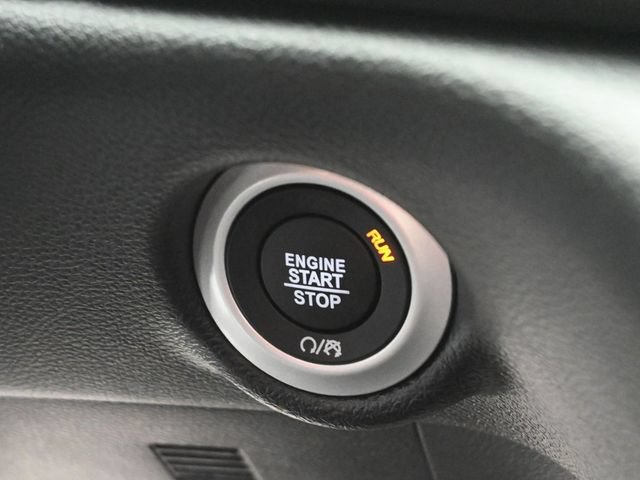 New 2025 Chrysler Voyager LX FWD image 36