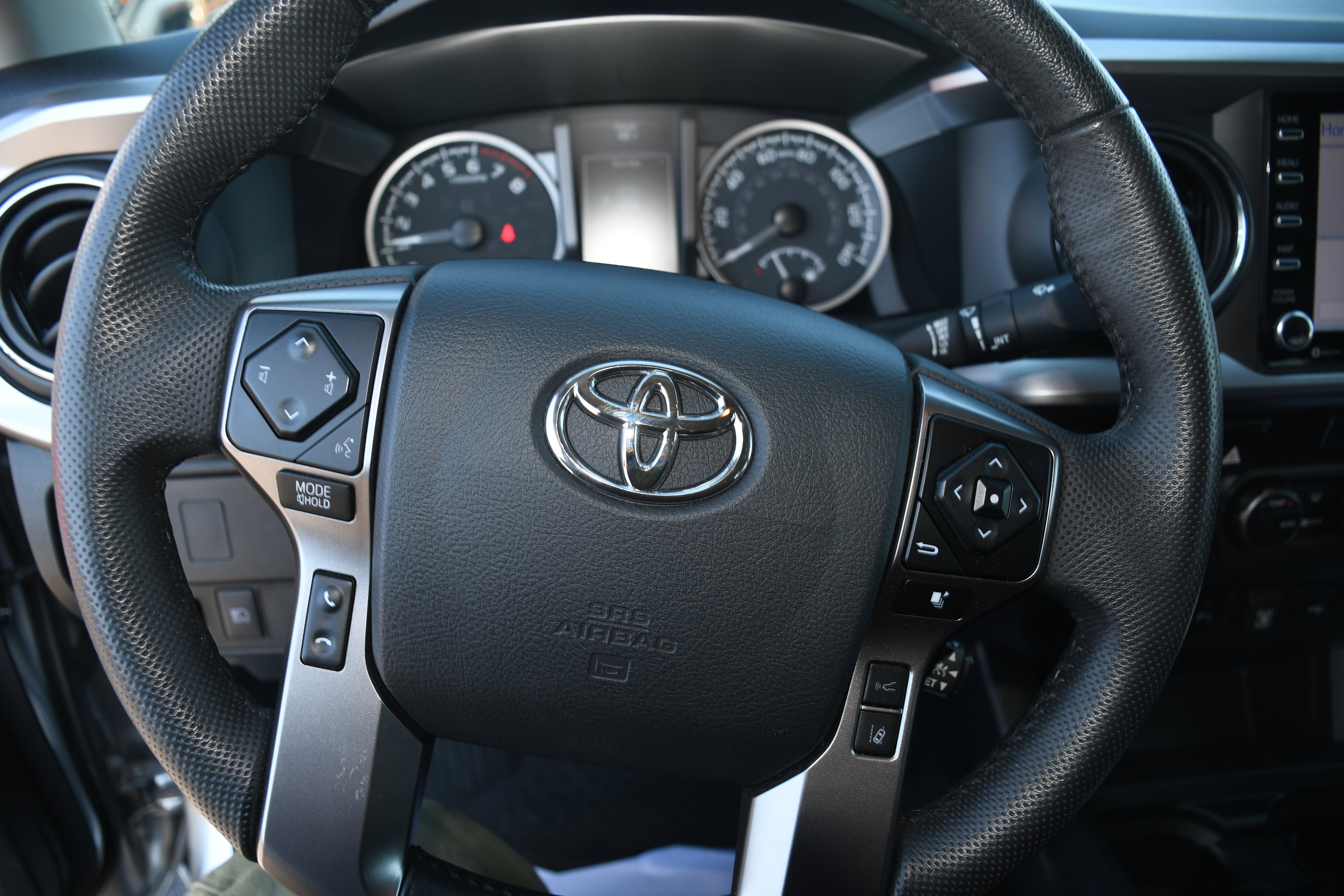 Used 2023 Toyota Tacoma SR5 image 12