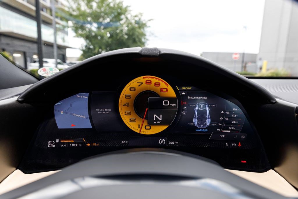 Used 2023 Ferrari Roma RWD image 33