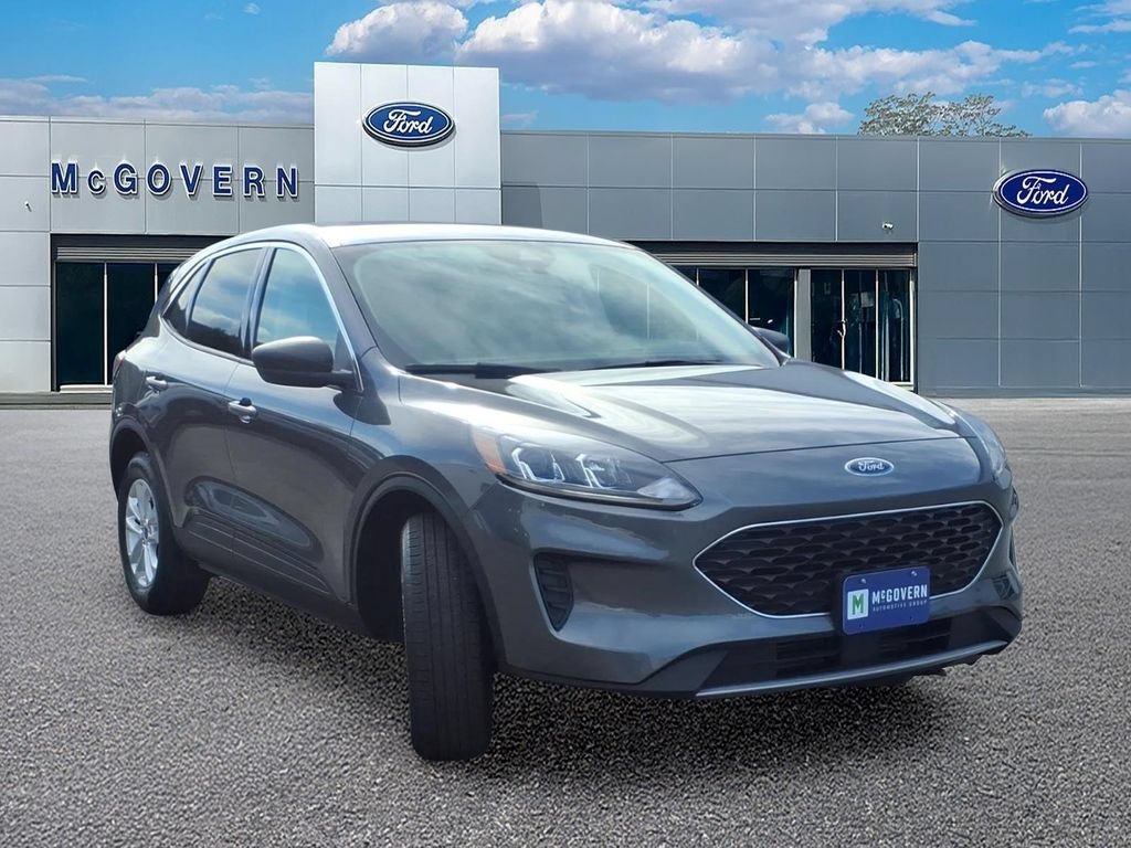 Used 2022 Ford Escape SE w/ Cold Weather Package AWD/4WD image 4