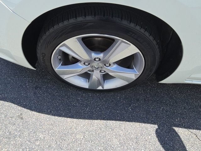 Used 2015 Acura ILX w/ Technology Package FWD image 26