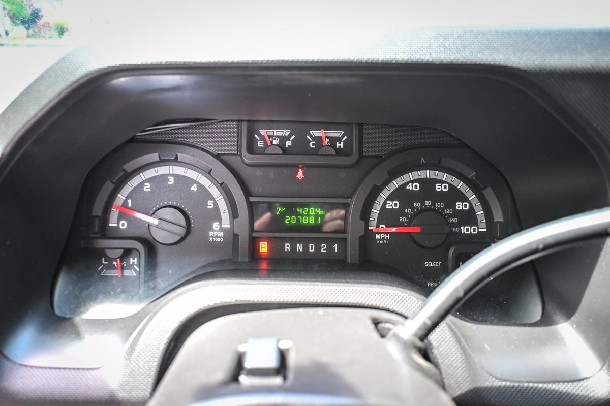 Used 2010 Ford E-250 and Econoline 250 RWD image 10