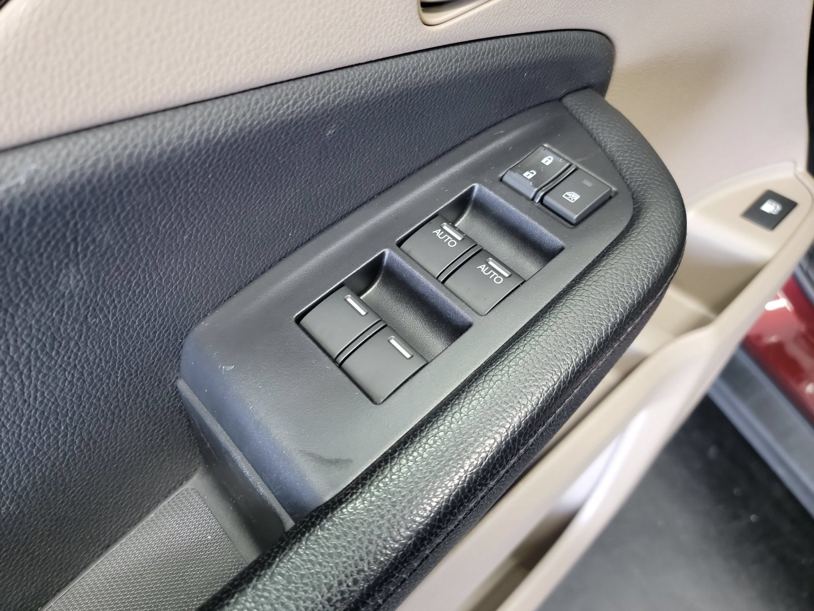 Used 2019 Honda Pilot EX image 14