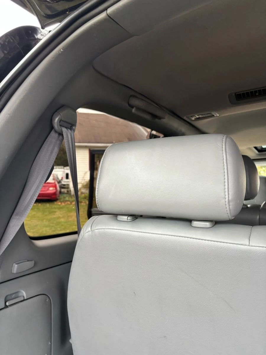 Used 2000 Lexus LX 470 4WD image 33