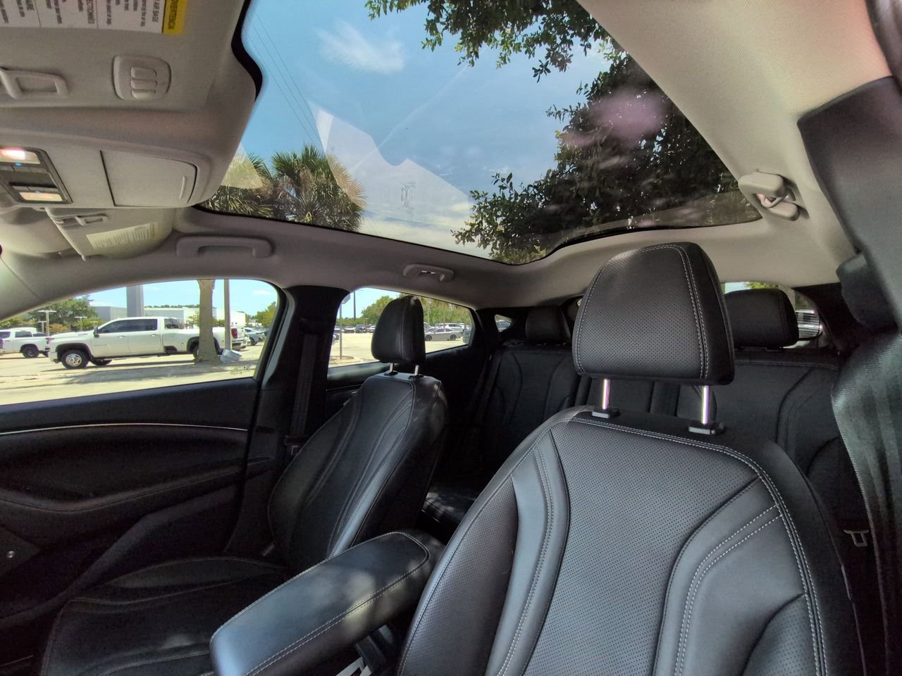 Used 2022 Ford Mustang Mach-E Premium RWD image 19