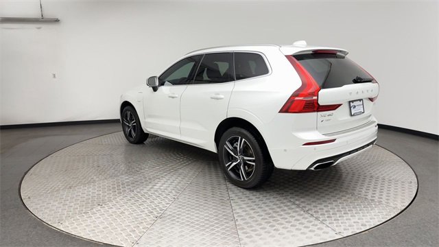 Used 2018 Volvo XC60 T8 R-Design w/ Convenience Package image 4