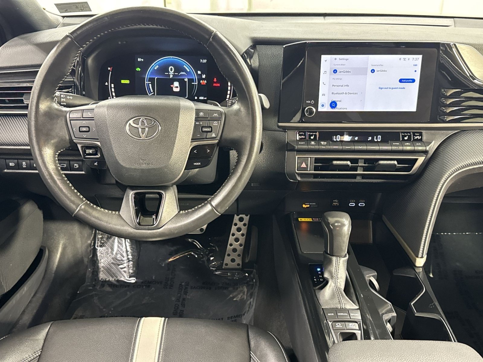Used 2025 Toyota Camry SE w/ Convenience Package AWD/4WD image 34