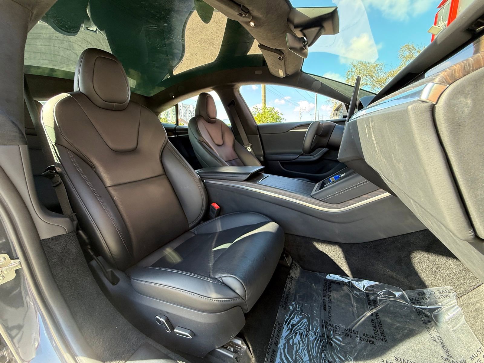 Used 2023 Tesla Model S image 12