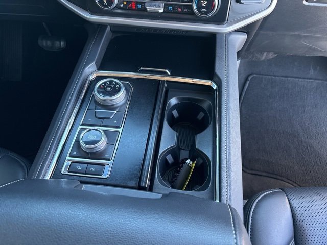 Used 2024 Ford Expedition XLT image 9