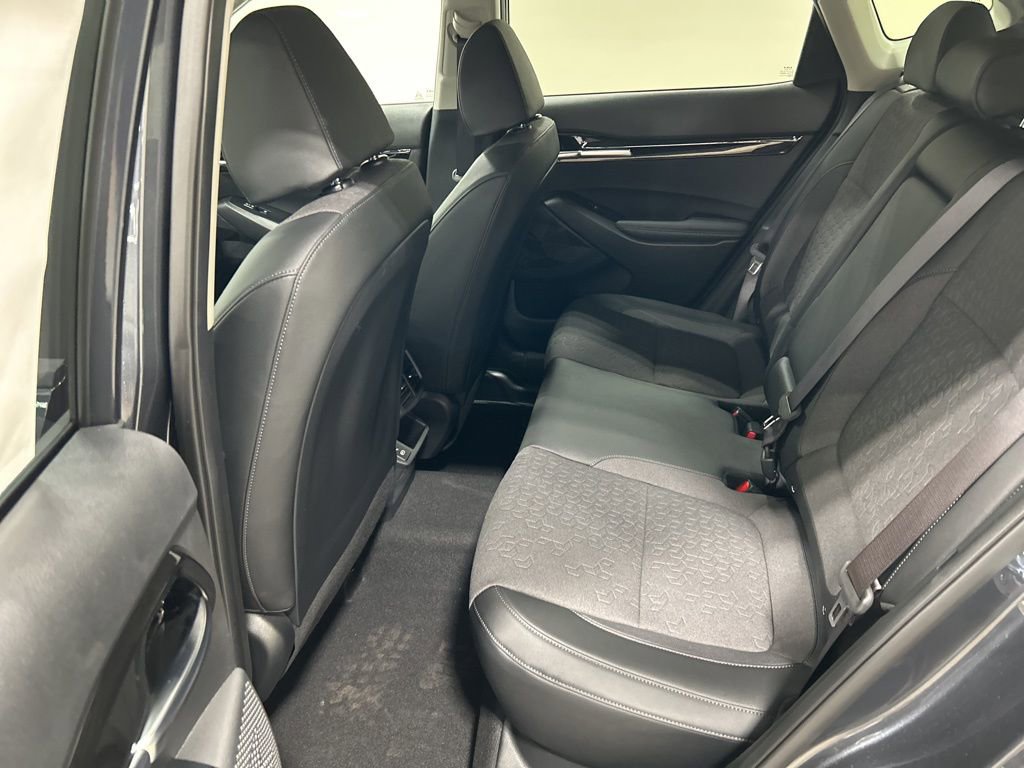 New 2026 Kia Seltos S image 25