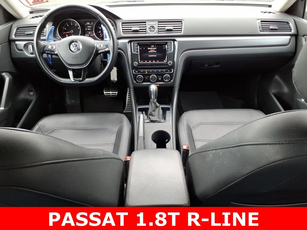 Used 2017 Volkswagen Passat 1.8T R-Line image 9