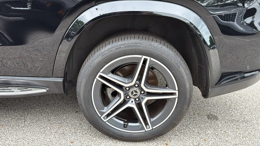 Used 2023 Mercedes-Benz GLS 450 4MATIC image 31