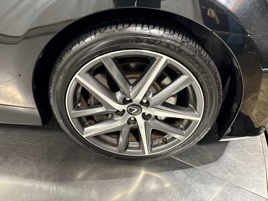 Used 2019 Lexus GS 350 F Sport image 14