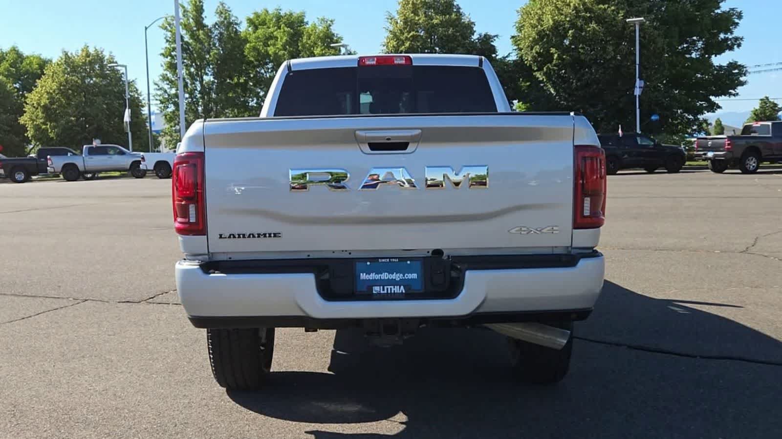 Used 2026 RAM 2500 Laramie AWD/4WD image 7