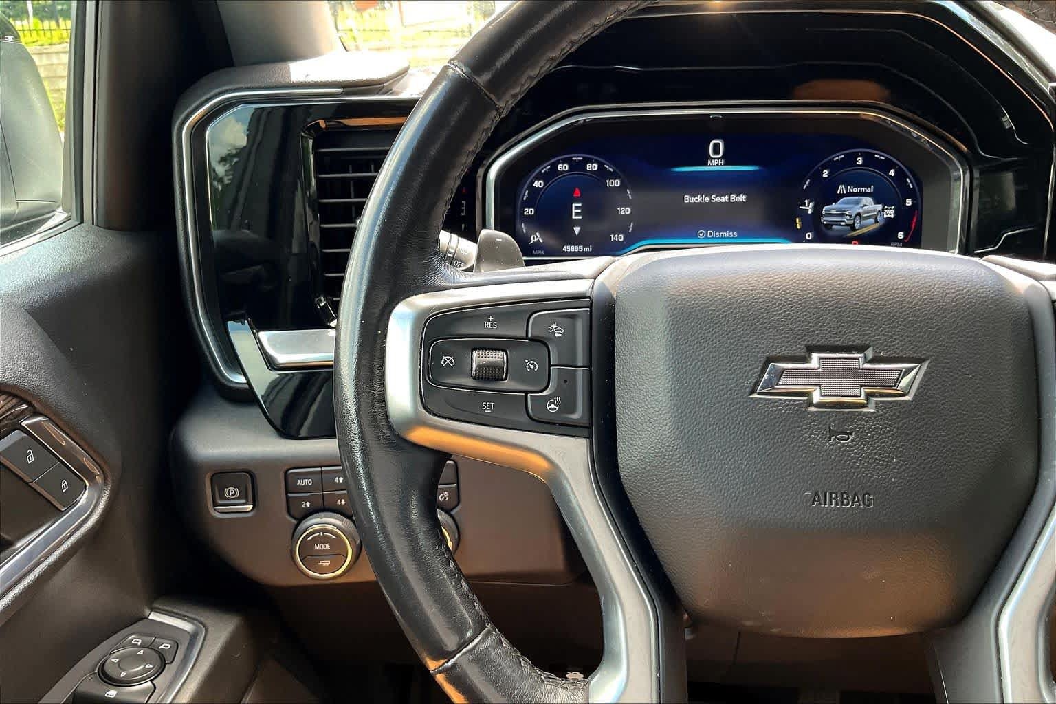 Used 2023 Chevrolet Silverado 1500 RST AWD/4WD image 23