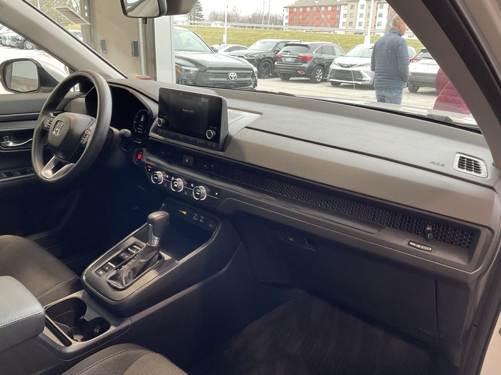 Used 2025 Honda CR-V EX image 18