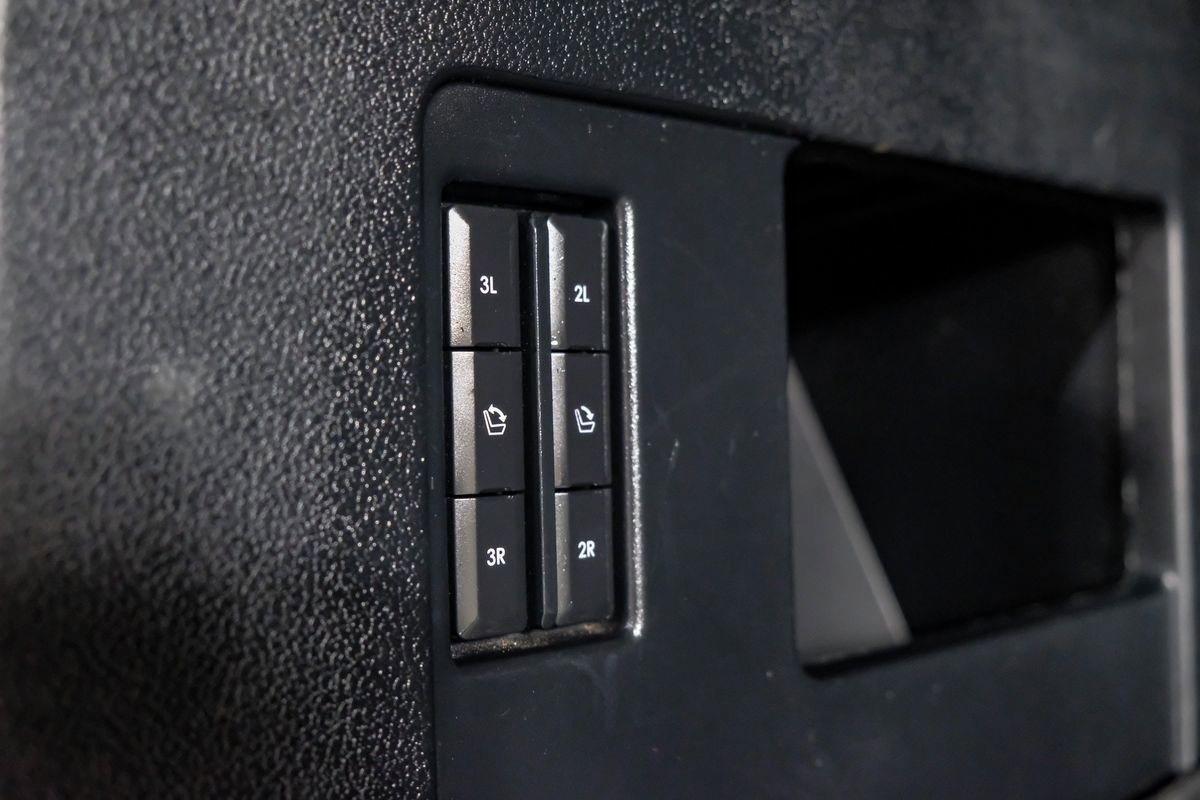 Used 2020 Lincoln Navigator L Reserve w/ Equipment Group 208A Reserve image 53