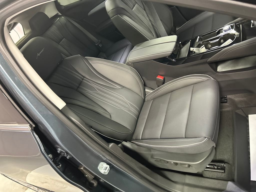 New 2026 Buick Envision Avenir AWD/4WD image 24