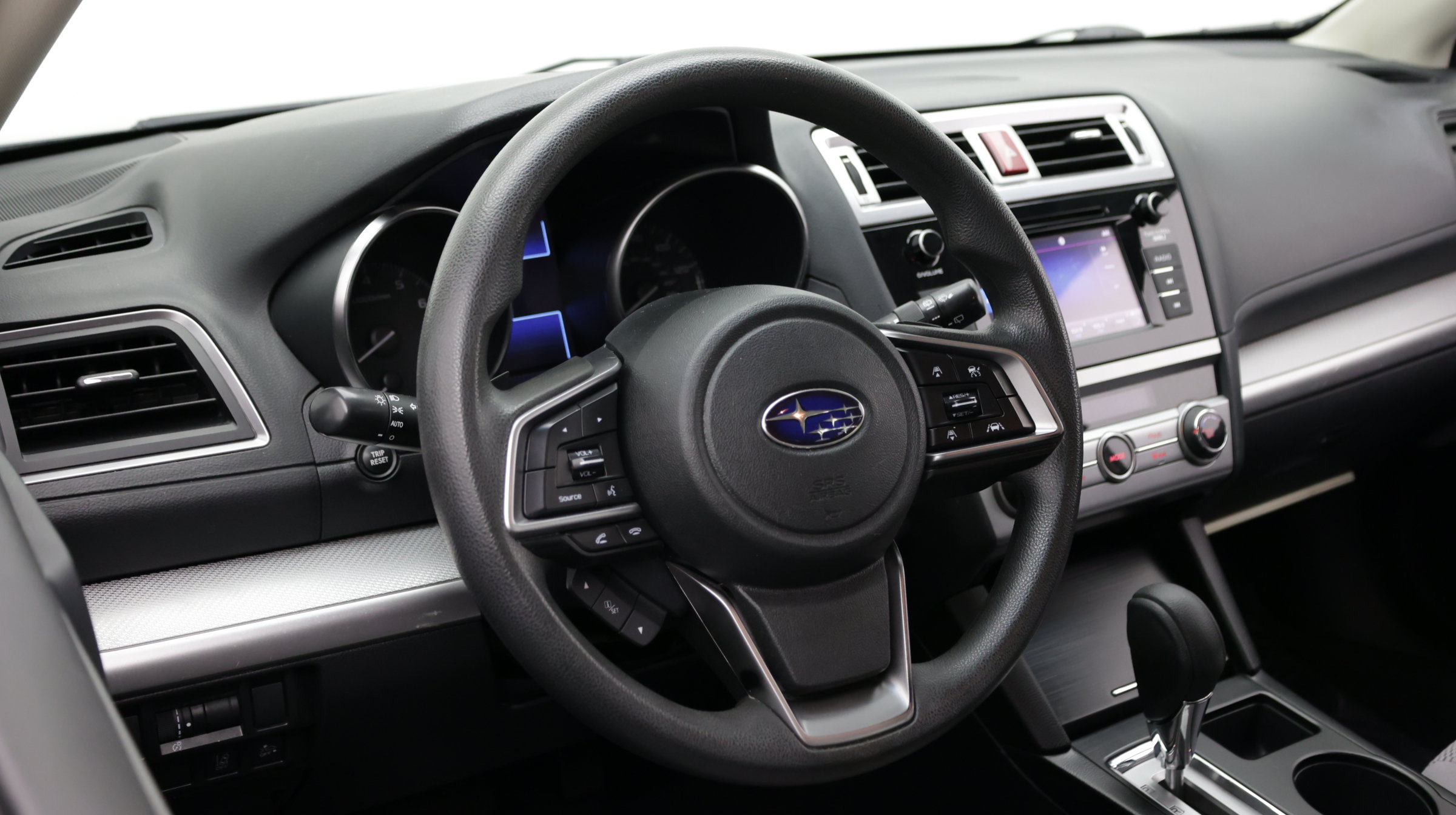 Used 2019 Subaru Outback 2.5i AWD/4WD image 10