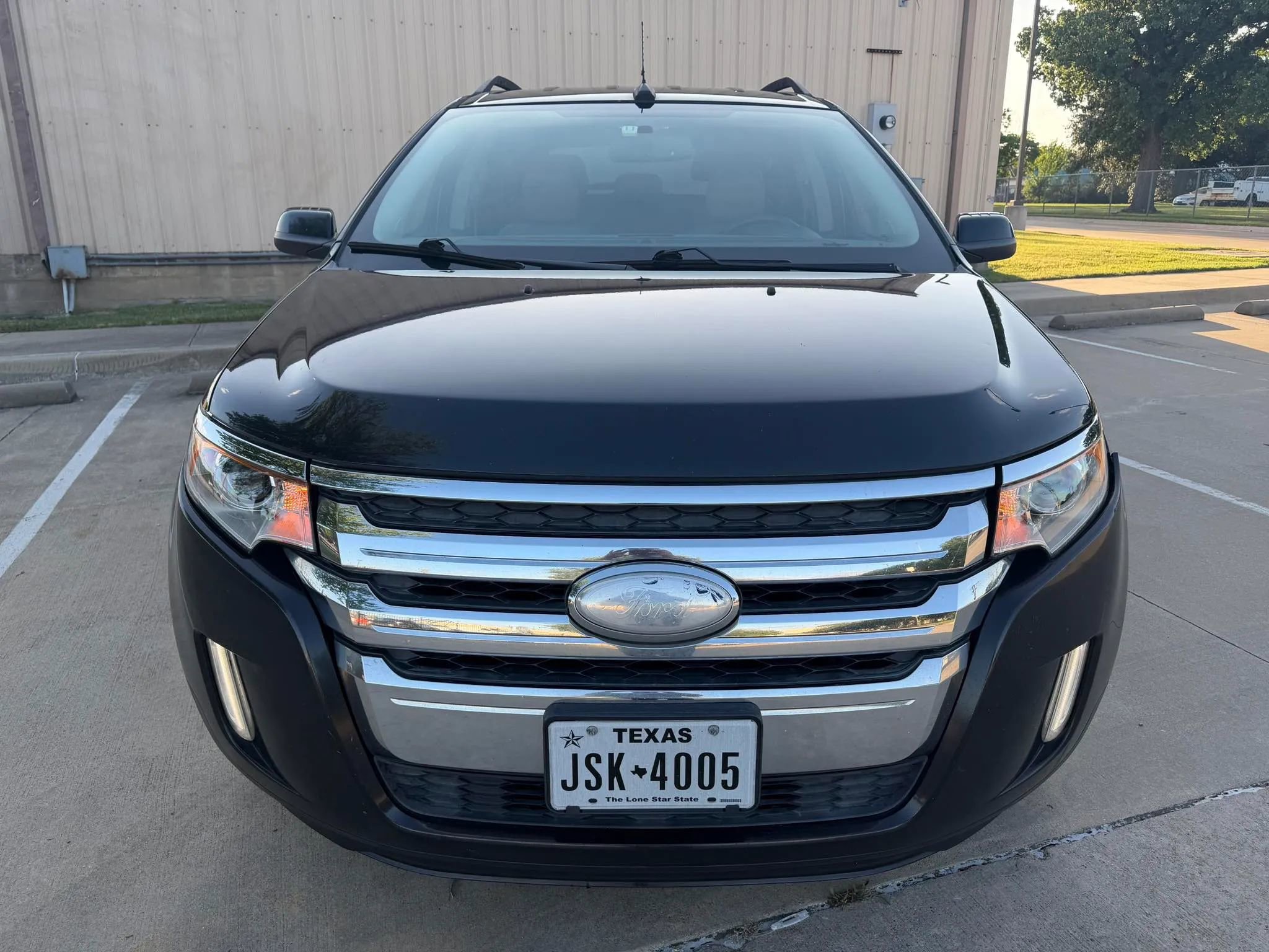 Used 2014 Ford Edge Limited w/ Driver Entry Package FWD image 6