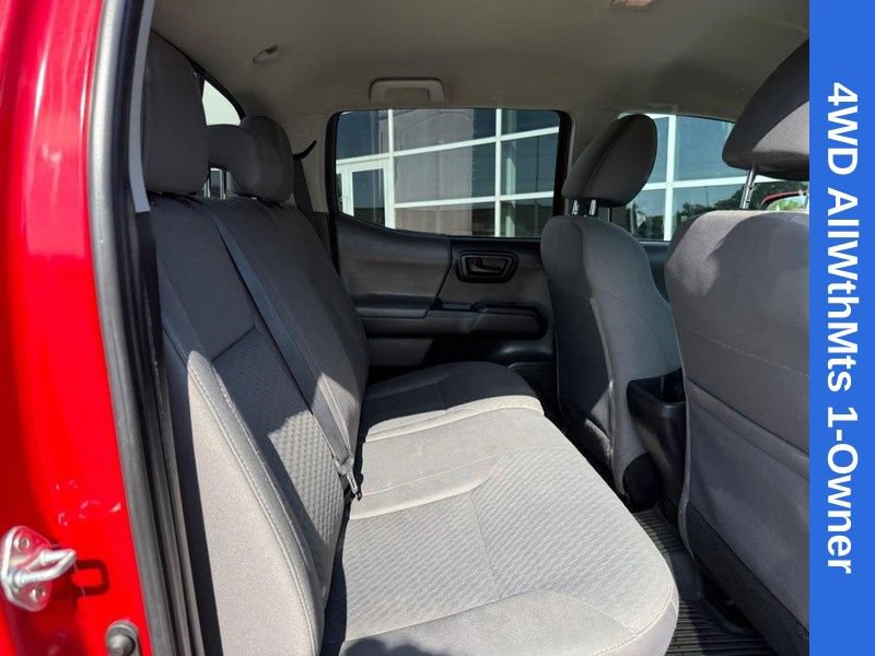 Used 2023 Toyota Tacoma SR AWD/4WD image 12