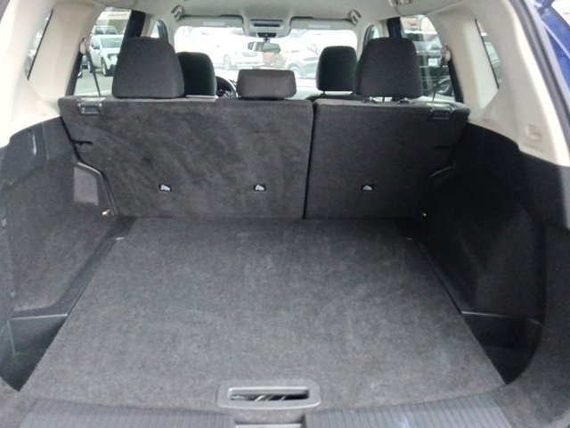 Used 2023 Nissan Rogue SV image 27