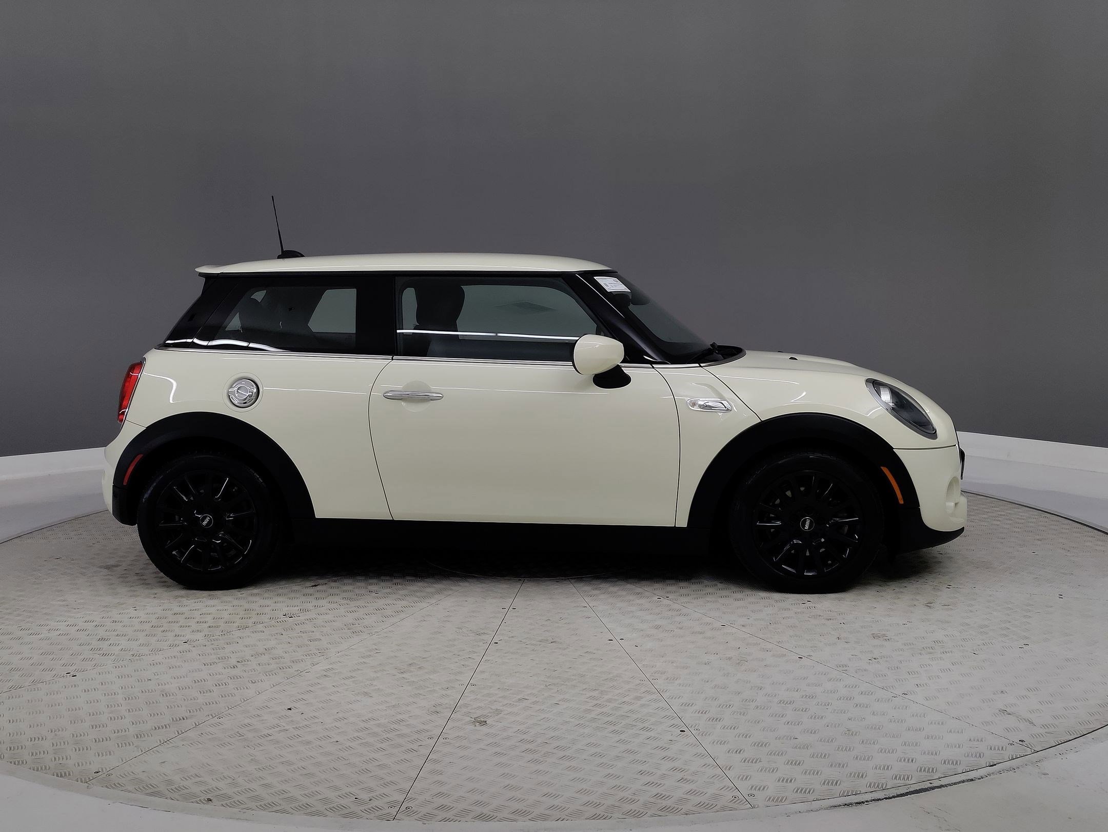 Certified 2020 MINI Cooper S image 5