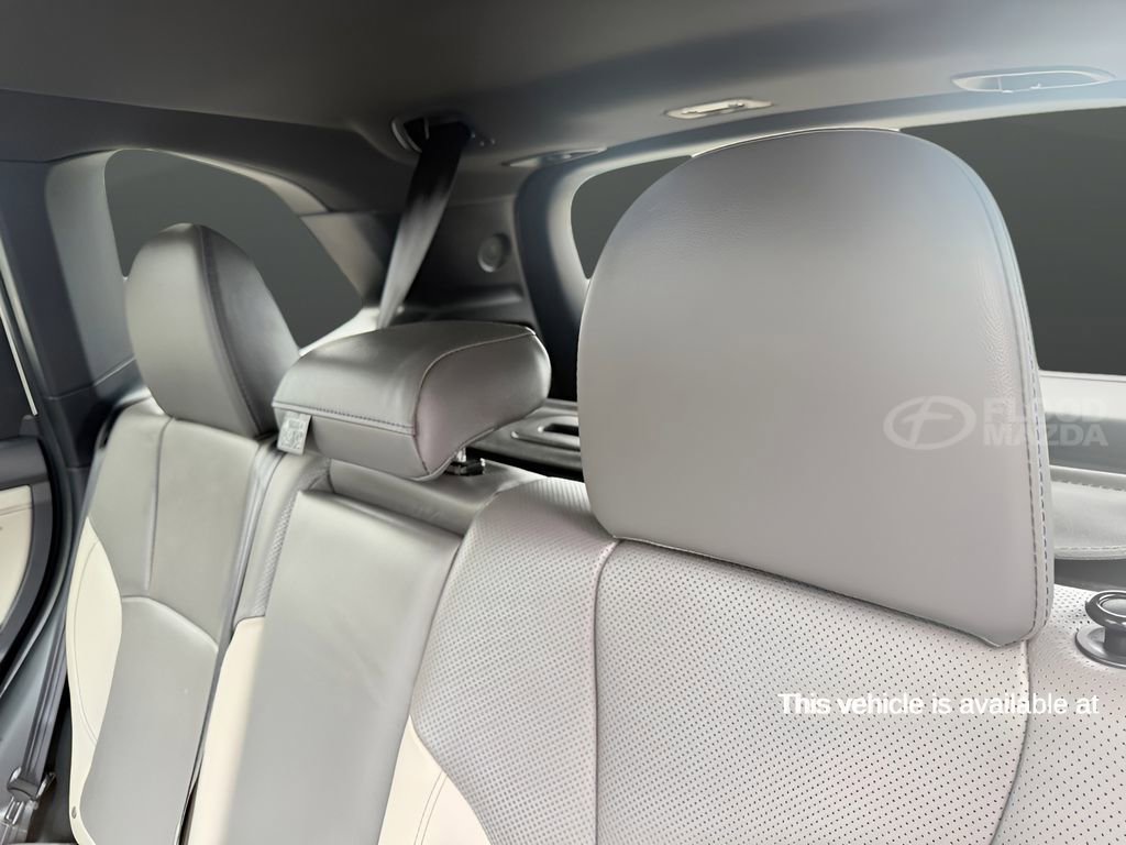 Used 2025 Subaru Forester Limited image 18