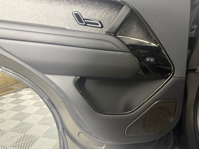 New 2025 Land Rover Range Rover Sport SV Edition Two AWD/4WD image 24