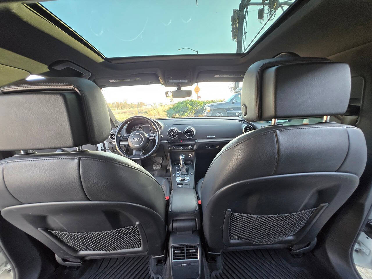 Used 2016 Audi A3 e-tron Premium Plus w/ Premium Plus Package FWD image 31