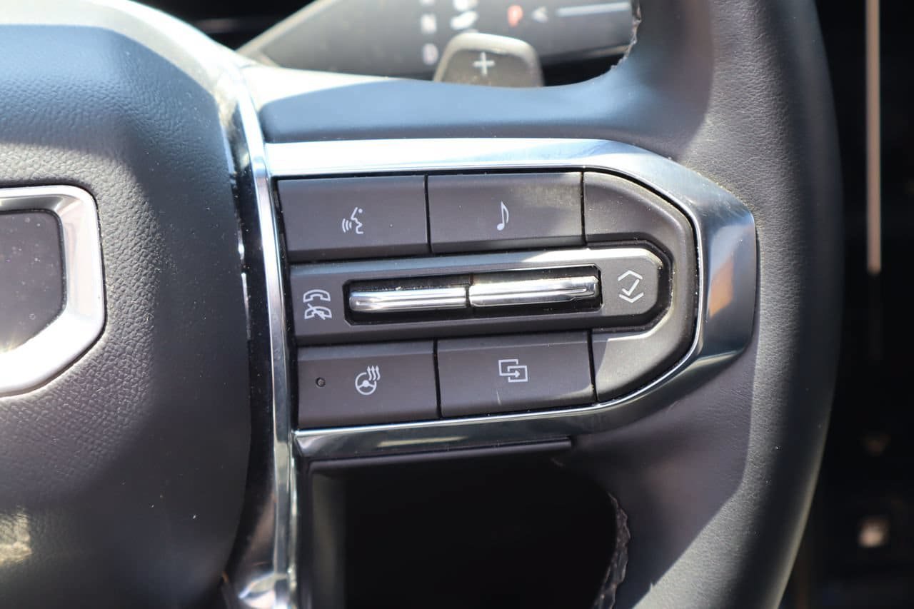 Used 2026 GMC Terrain Elevation FWD image 13