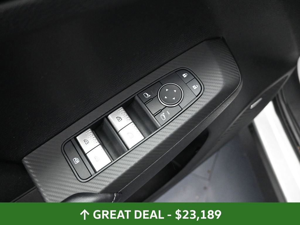 Used 2025 Mitsubishi Outlander ES image 29