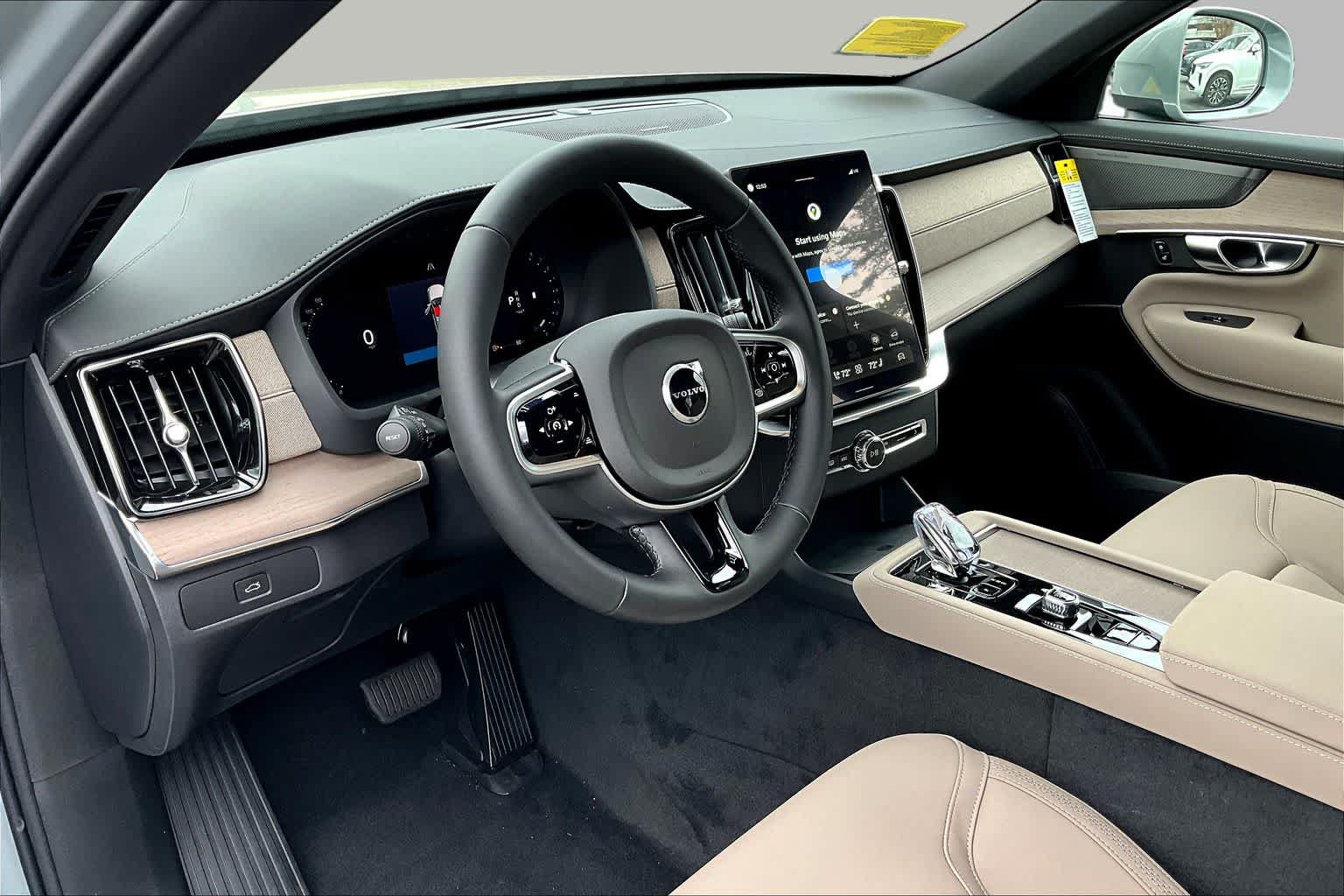 New 2026 Volvo XC90 B6 Plus w/ Protection Package Premier AWD/4WD image 9