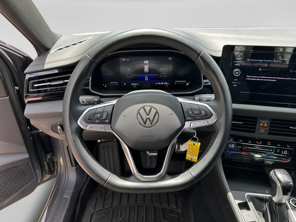Used 2025 Volkswagen Jetta Sport FWD image 22