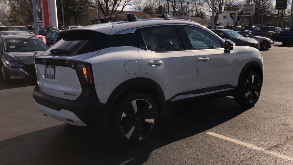 New 2026 Nissan Kicks SR w/ Cold Weather Package image 8