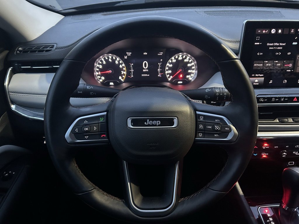 Used 2022 Jeep Compass Limited image 8