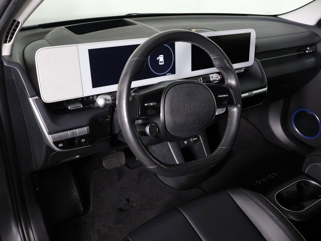 Used 2022 Hyundai Ioniq 5 Limited image 28