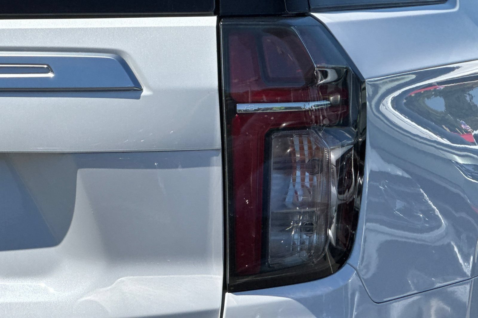Used 2023 Chevrolet Suburban High Country w/ LPO, Illumination Package AWD/4WD image 46