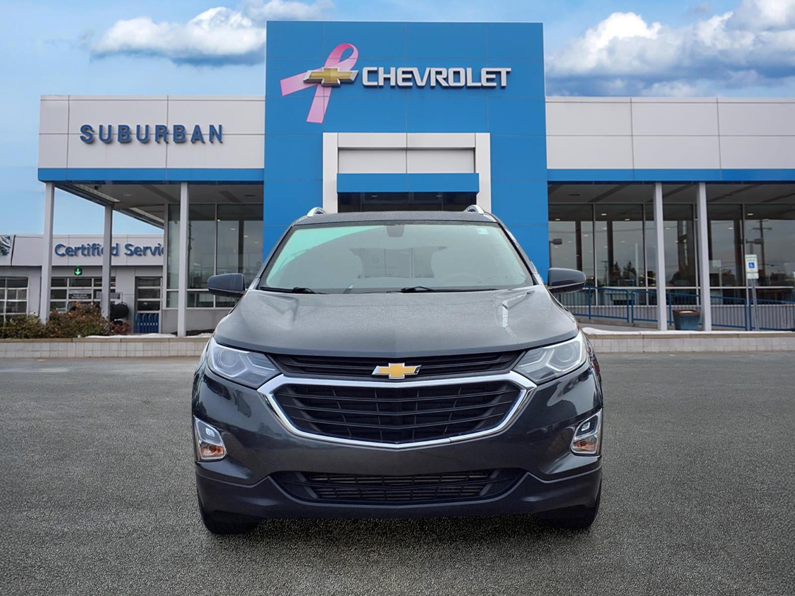 Used 2018 Chevrolet Equinox LT w/ Sun & Infotainment Package FWD image 2