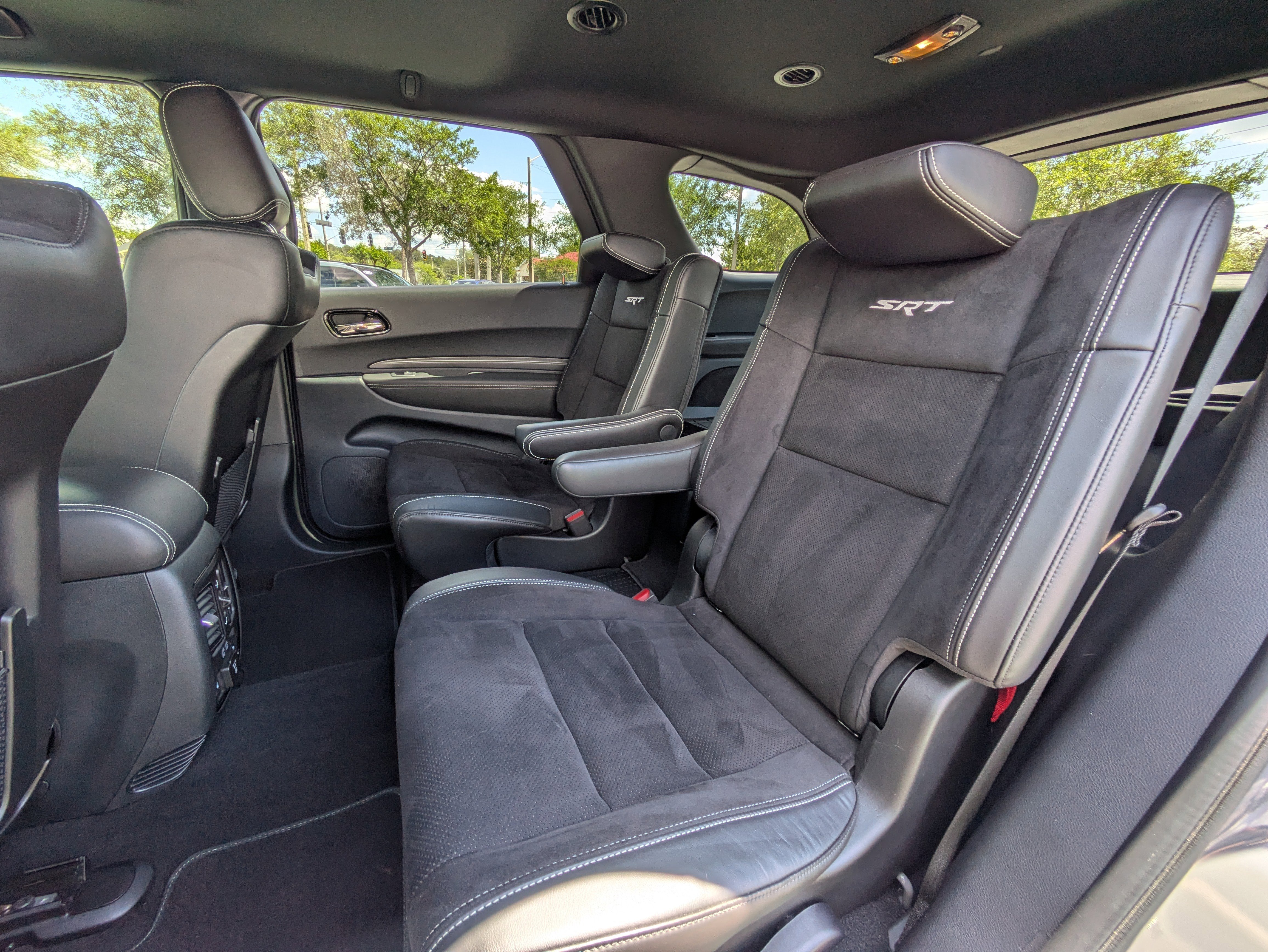 Used 2025 Dodge Durango SRT Hellcat w/ Trailer Tow Group IV AWD/4WD image 14