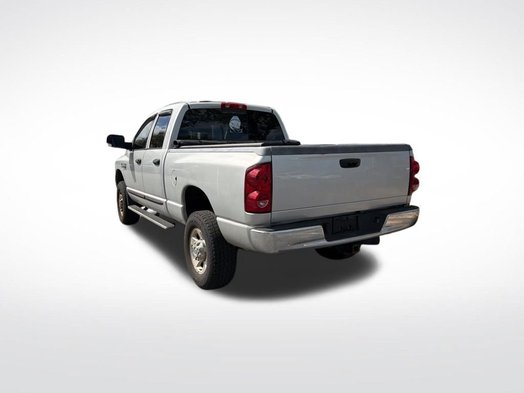 Used 2007 Dodge Ram 2500 Truck SLT image 6